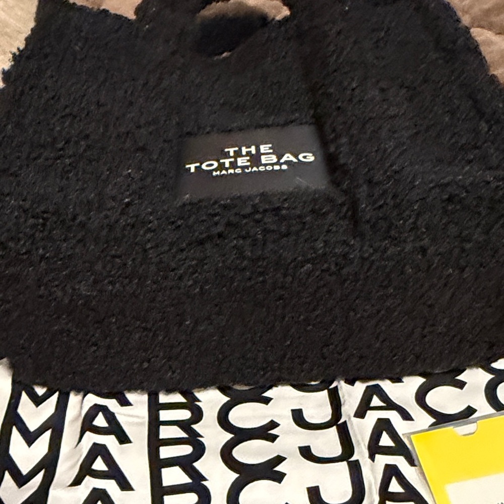 Marc Jacobs Black Teddy Shearling Tote - Picture 3 of 6
